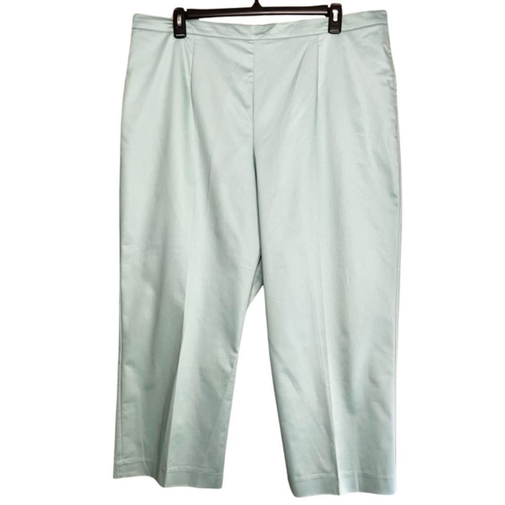 Alfred Dunner NWT Mint Blue Classic Fit Pants Womens Plus Size 24W Short
